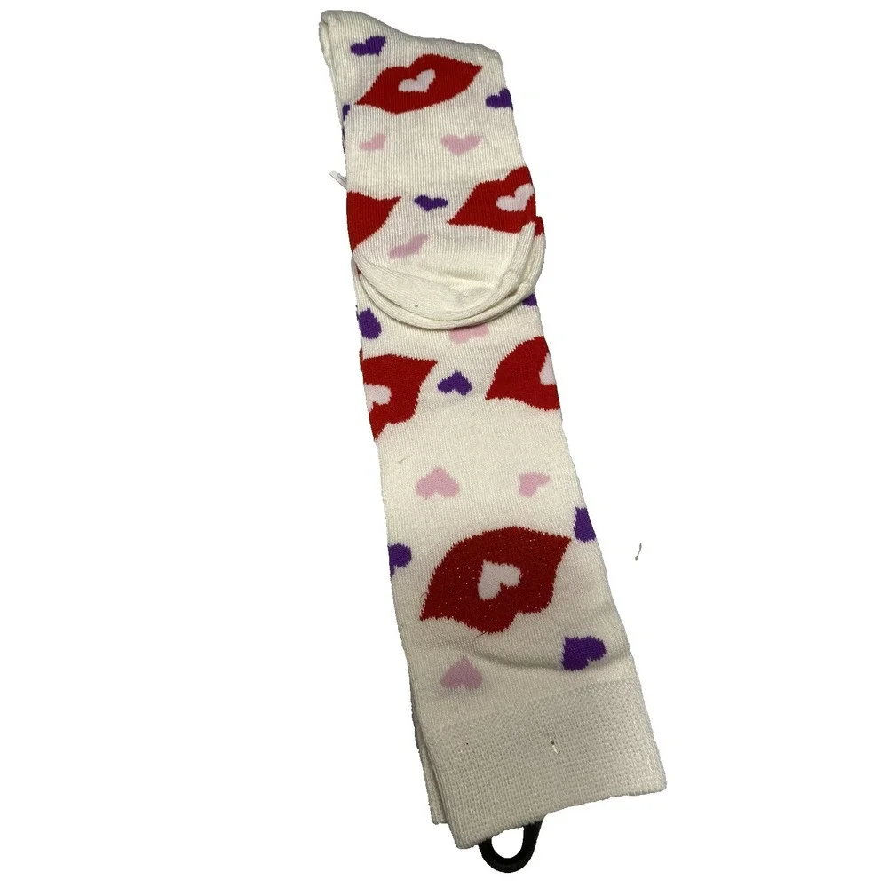 LOVE womens knee high heart & lips socks‎ 1 pair size 4-10